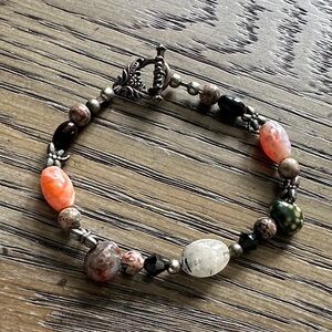 Elegant Multicolor Beaded Bracelet